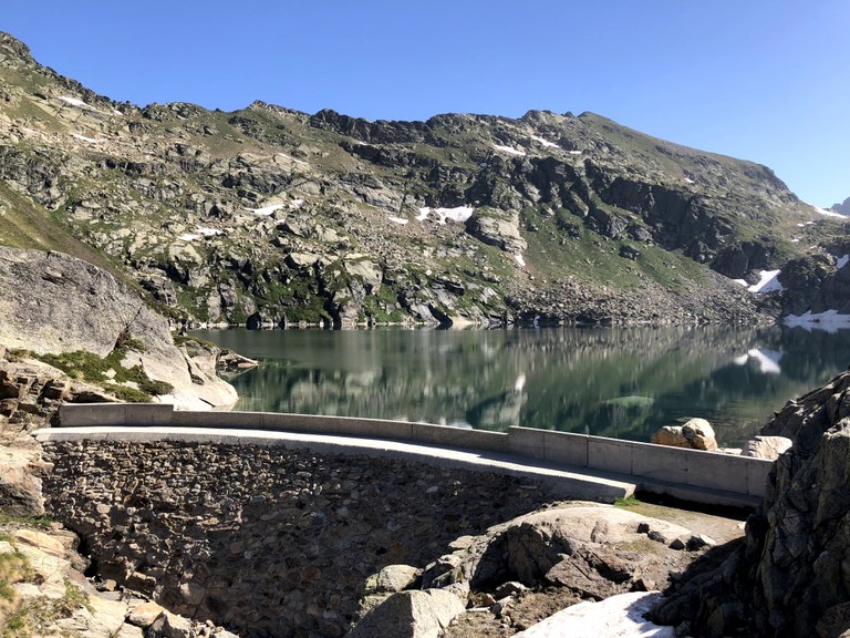 Lago de Juclar: el lago más grande de Andorra